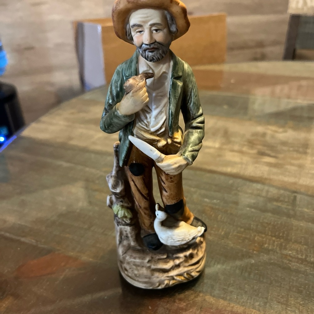 Homco Green and Brown Hunter Sculpture